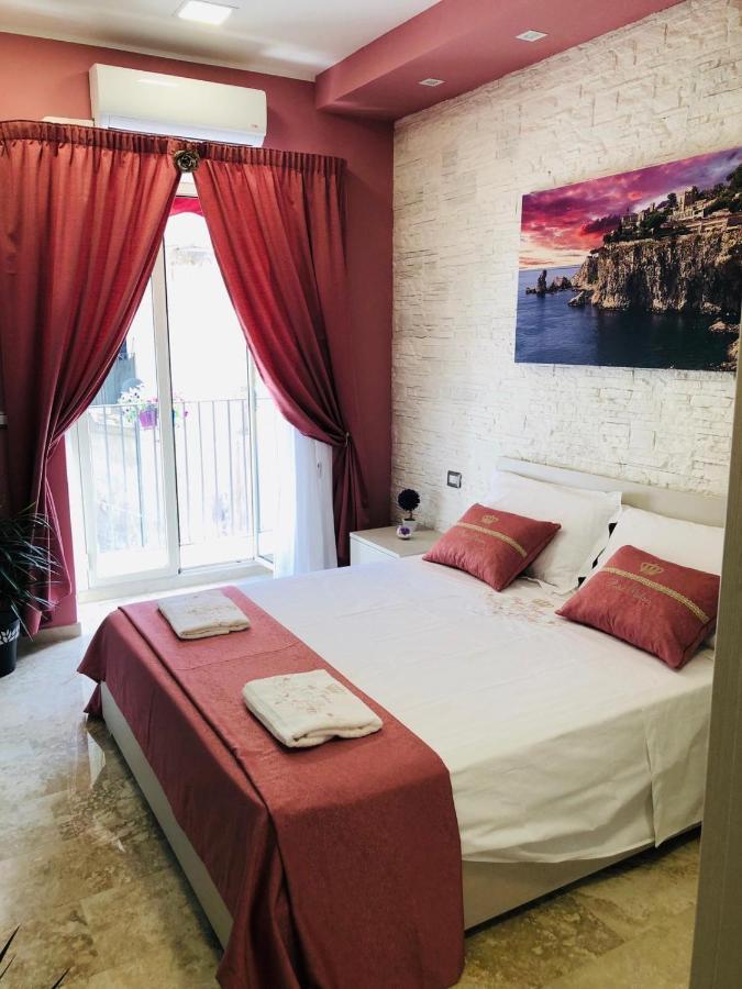 Suite Petit Catania Bagian luar foto