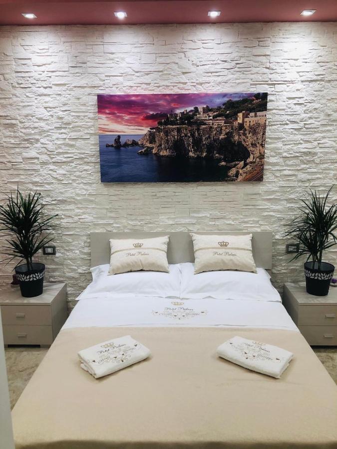 Suite Petit Catania Bagian luar foto